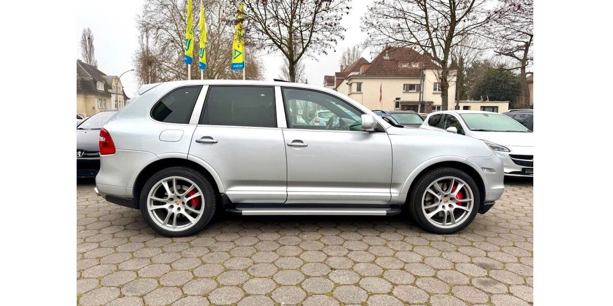 Porsche Cayenne 270.000 km 12.799 &euro; Mörfelden Walldorf 64546