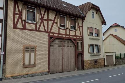 Haus Butzbach - 6 Zimmer, 200 m&sup2;, 315.000&euro; | Angebot:26603130