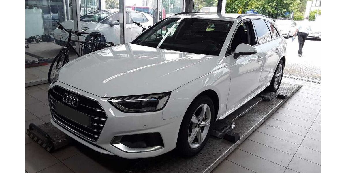 Audi A4 70.596 km 27.430 &euro; Wolfratshausen 82515