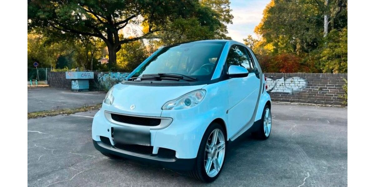 Smart ForTwo 156.500 km 2.850 &euro; Hamburg 22045