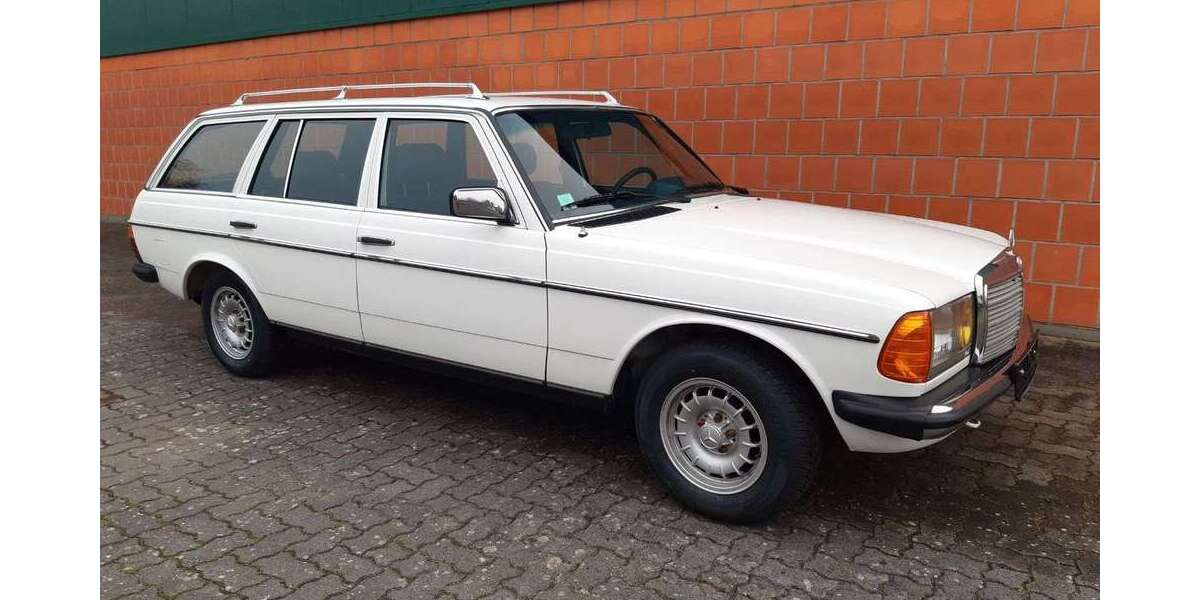 Mercedes-Benz 240 216.000 km 19.500 &euro; Karlshöfen (30 km. nördl.von Bremen) 27442