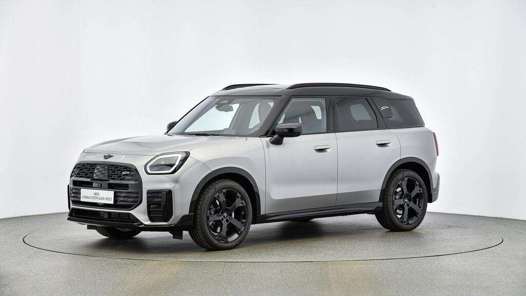 Mini Countryman C 7.889 km 39.514 &euro; München 80788