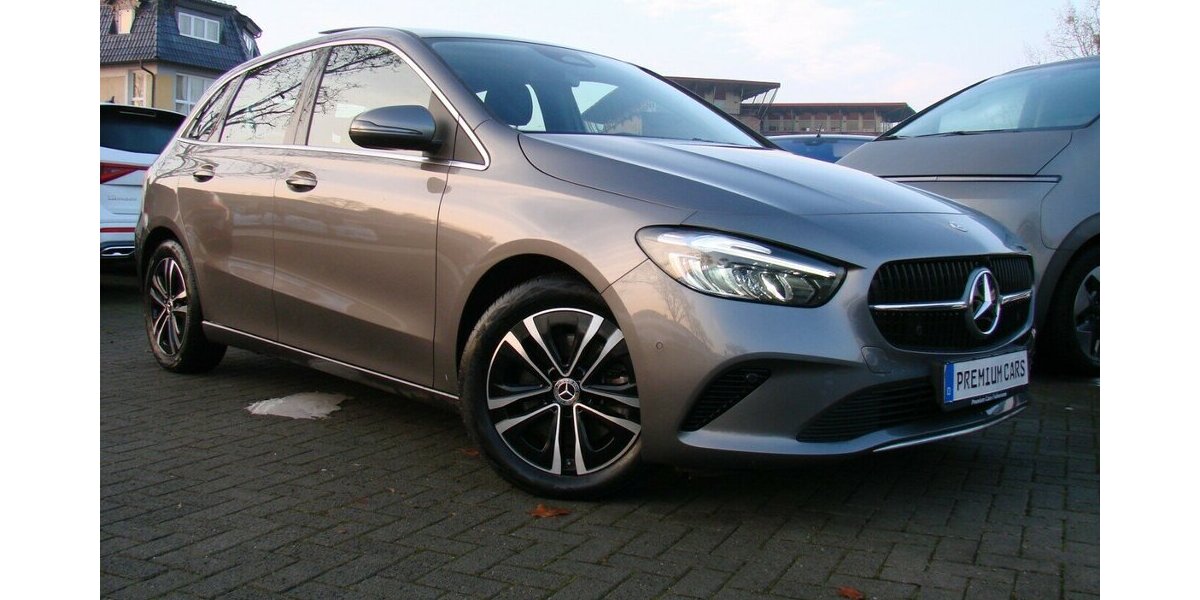 Mercedes-Benz B 220 4Matic Advanced Panorama AHK LED 18.873 km 32.980 &euro; Falkensee 14612