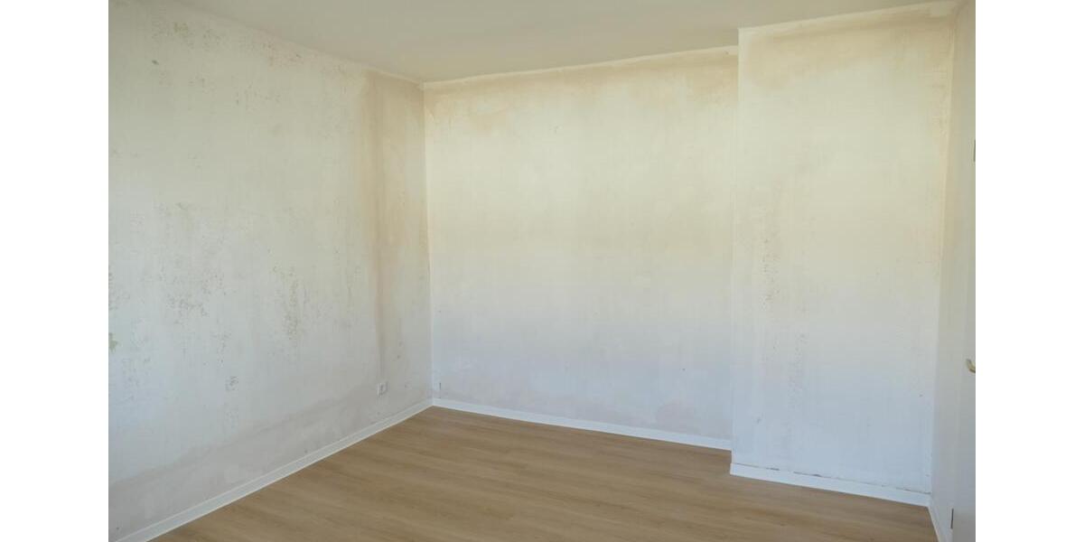 Etagenwohnung Naumburg (Saale) - 2 Zimmer, 46 m&sup2;, 373&euro; | Angebot:25550994