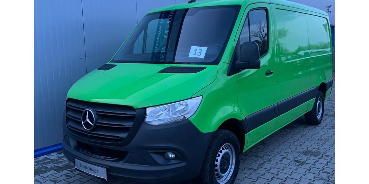 Mercedes-Benz Sprinter 186.621 km 19.799 &euro; Berlin 13055