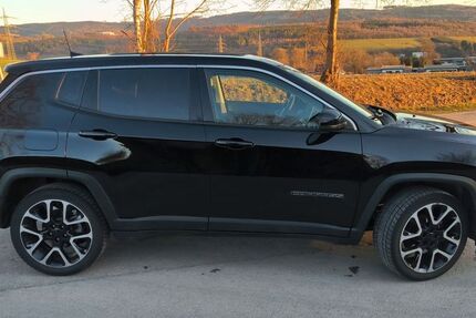 Jeep Compass 40.000 km 20.999 &euro; Schmallenberg 57392