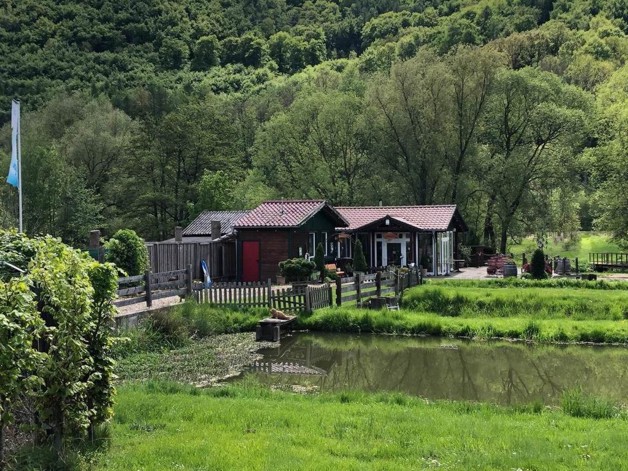 Bersondere Immobilie Alleinlage Gewerbe Wohnen Tierhaltung - Einfamilienhaus Beverungen | Angebot:25224327