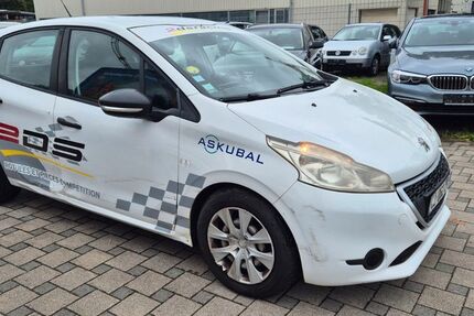 Peugeot 208 266.128 km 1.750 € Baden-Baden 76532