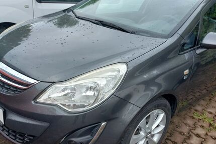 Opel Corsa 77.960 km 5.750 &euro; Ilmenau 98693
