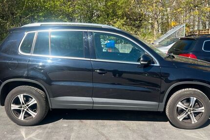 VW Tiguan 164.000 km 8.200 &euro; Frankfurt 60437