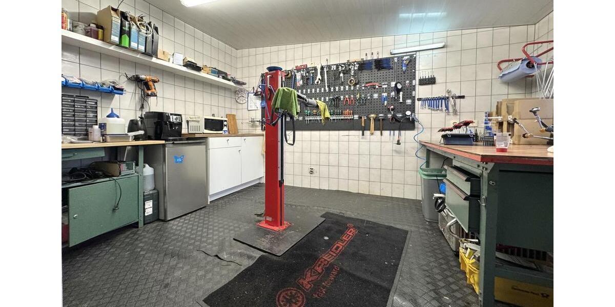 Gewerbeobjekt Niederkassel - 900&euro; | Angebot:24146167