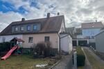 Doppelhaushälfte Würzburg Heuchelhof - 3 Zimmer, 120 m&sup2;, 419.000&euro; | Angebot:26100477
