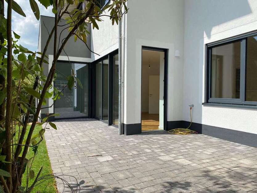 Wohnung zum Kaufen in Marburg 340.750 € 60.4 m²