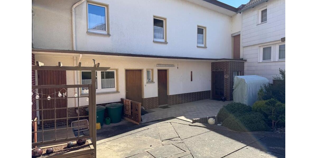 Einfamilienhaus Heringen (Werra) - 4 Zimmer, 95 m&sup2;, 95.000&euro; | Angebot:26818703