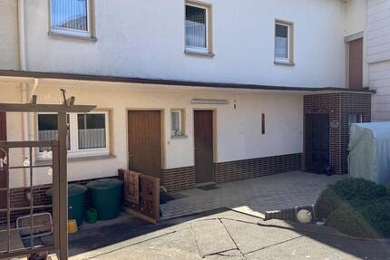 Haus Heringen (Werra) - 4 Zimmer, 95 m&sup2;, 95.000&euro; | Angebot:26818703
