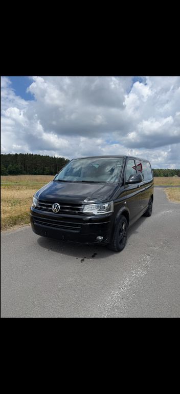 VW T5 Transporter 375.000 km 13.450 € Schlüsselfeld OT Possenfelden 96132