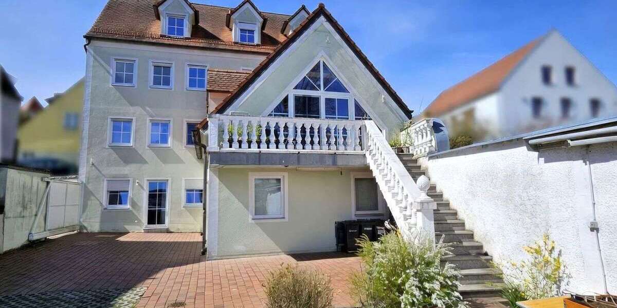 Einfamilienhaus Nabburg - 10 Zimmer, 276 m&sup2;, 434.000&euro; | Angebot:26373415