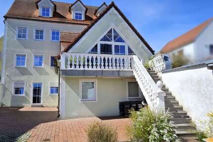 Haus Nabburg - 10 Zimmer, 276 m&sup2;, 434.000&euro; | Angebot:26373415