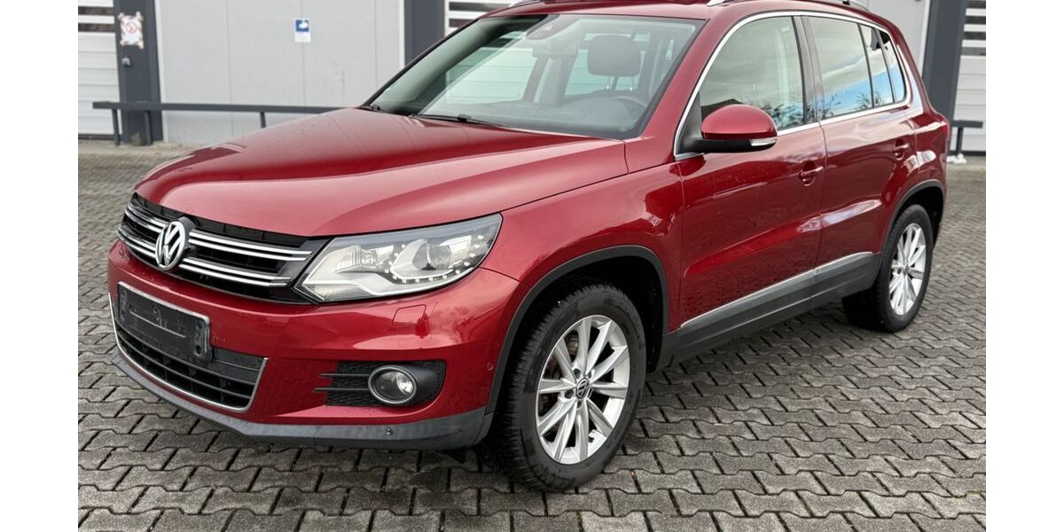 VW Tiguan 272.569 km 4.888 &euro; Hanau 63452