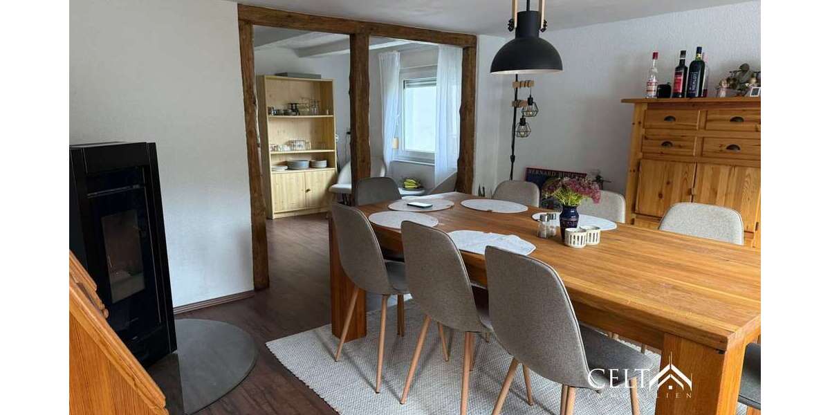 Einfamilienhaus Bad Berleburg - 5 Zimmer, 106 m&sup2;, 185.000&euro; | Angebot:26250493