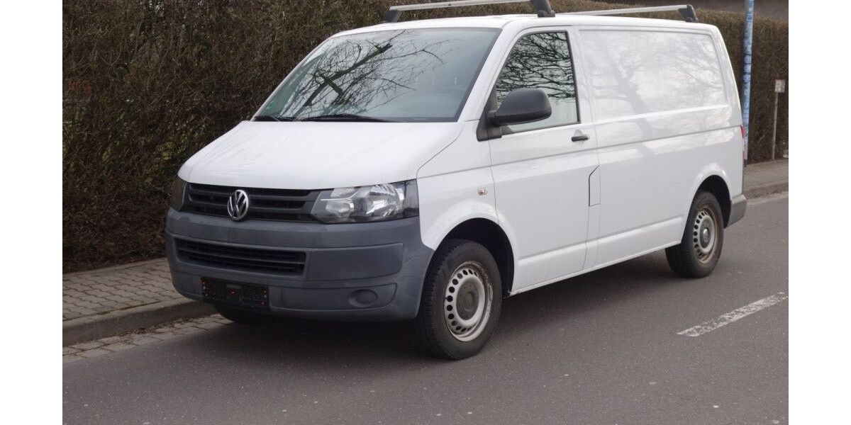 VW T5 Transporter 210.000 km 6.480 &euro; Magdeburg 39110
