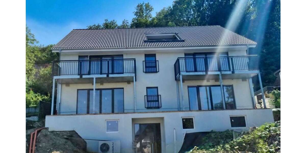 Etagenwohnung Porta Westfalica - 3 Zimmer, 83 m&sup2;, 290.000&euro; | Angebot:27156621