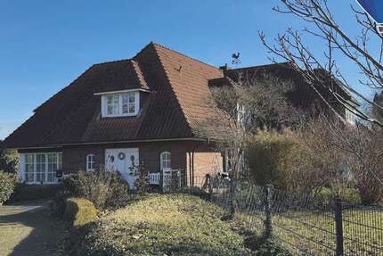 Haus Embsen - 7 Zimmer, 270 m&sup2;, 2.800&euro; | Angebot:25626611