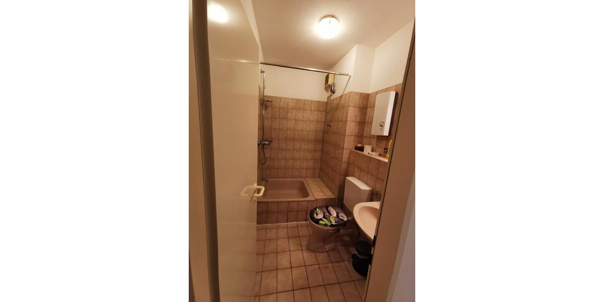 Etagenwohnung Ratingen - 1 Zimmer, 34 m&sup2;, 470&euro; | Angebot:26270996