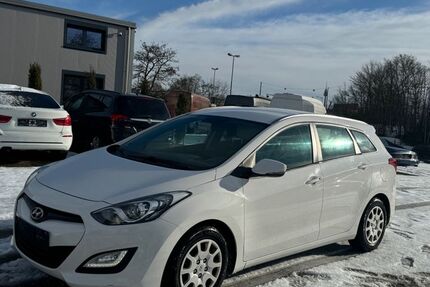 Hyundai i30 280.000 km 3.990 &euro; Fürth, Bayern 90763