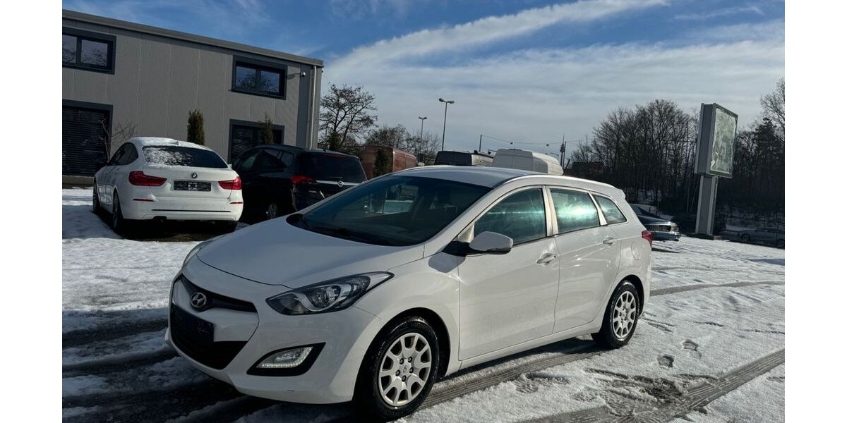 Hyundai i30 280.000 km 3.990 &euro; Fürth, Bayern 90763