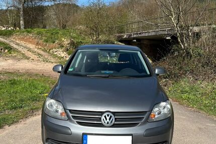 VW Golf Plus 146.000 km 2.299 &euro; Gutach 77793