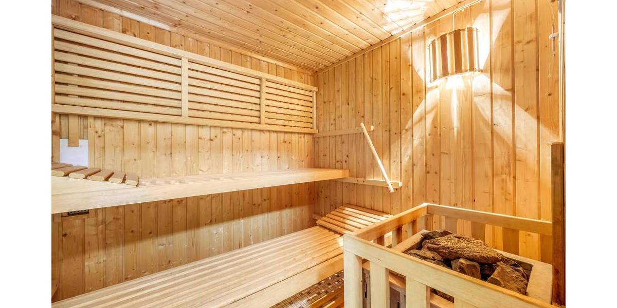 Einfamilienhaus Oyten Oyterdamm - 7 Zimmer, 392 m&sup2;, 485.000&euro; | Angebot:25862502