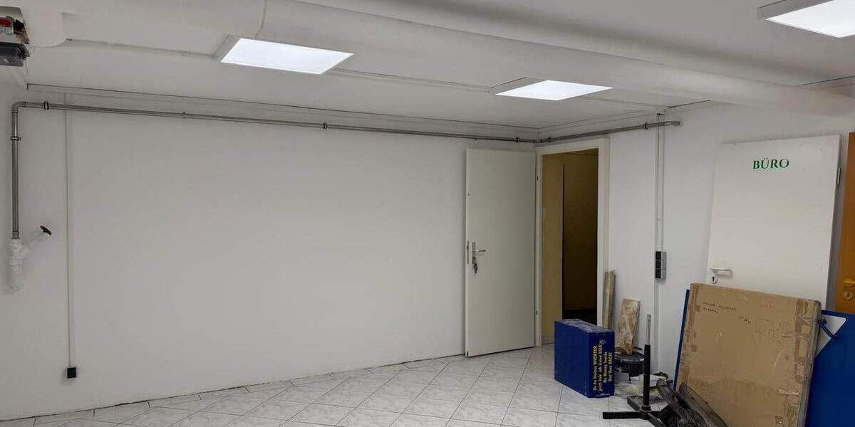 Gewerbeobjekt Singen (Hohentwiel) Singen - 4 Zimmer, 268.000&euro; | Angebot:25747355