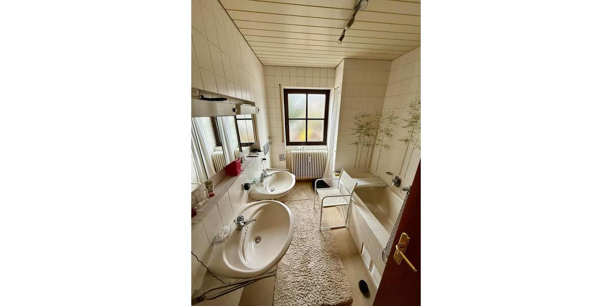 Maisonettenwohnung Allersberg Eismannsdorf - 5 Zimmer, 163 m&sup2;, 1.250&euro; | Angebot:26169787