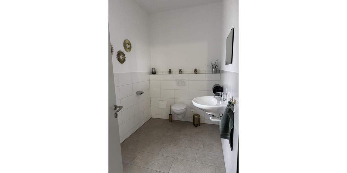 Gewerbeobjekt Kirchheim bei München Heimstetten - 4 Zimmer, 163 m&sup2;, 2.500&euro; | Angebot:23980015