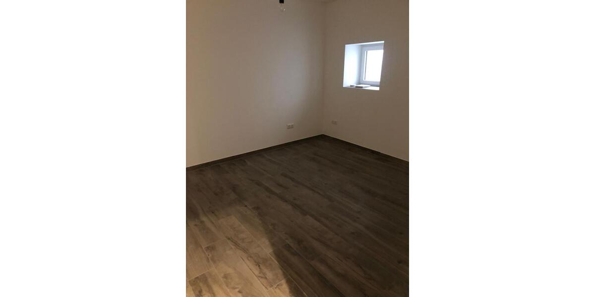 Erdgeschoßwohnung Schonungen Forst - 4 Zimmer, 115 m&sup2;, 880&euro; | Angebot:26122457