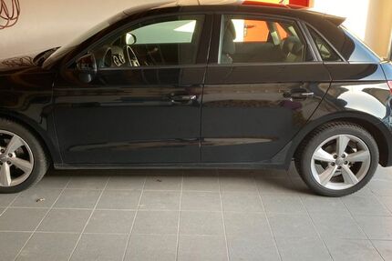 Audi A1 69.022 km 11.900 &euro; Basthorst 21493