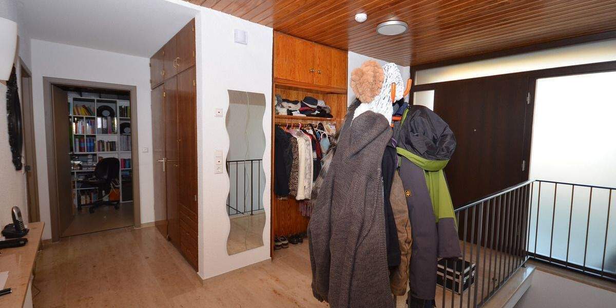 Bungalow Otzberg Ober-Klingen - 5 Zimmer, 150 m&sup2;, 1.500&euro; | Angebot:24859165