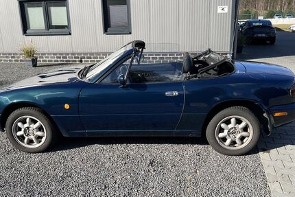 Mazda MX-5 125.000 km 10.900 &euro; Niederlangen 49779