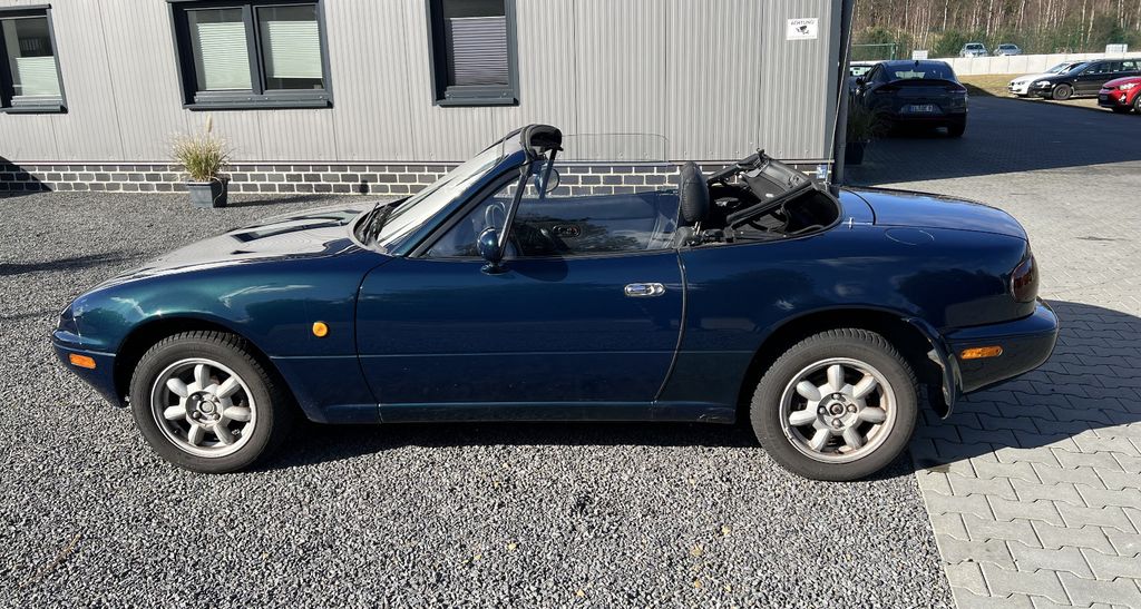 Mazda MX-5 125.000 km 10.900 &euro; Niederlangen 49779