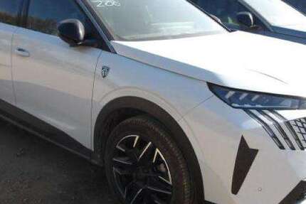 Peugeot 5008 19.247 km 31.980 &euro; Rüsselsheim 65428