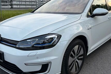 VW Golf 12.000 km 17.000 &euro; Berlin 12307