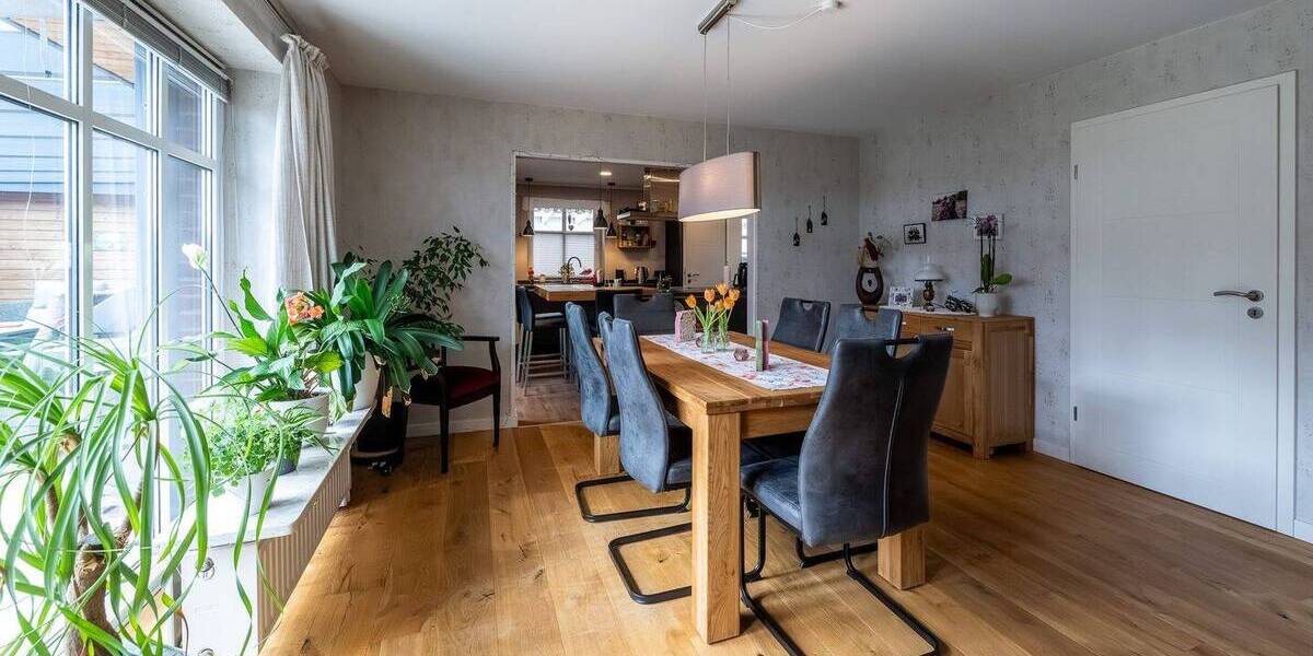Mehrfamilienhaus, Wohnhaus Risum-Lindholm Lindholm - 9 Zimmer, 301 m&sup2;, 479.000&euro; | Angebot:26392122
