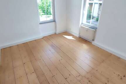 Wohnung Gera Untermhaus - 4 Zimmer, 130 m&sup2;, 790&euro; | Angebot:27130664