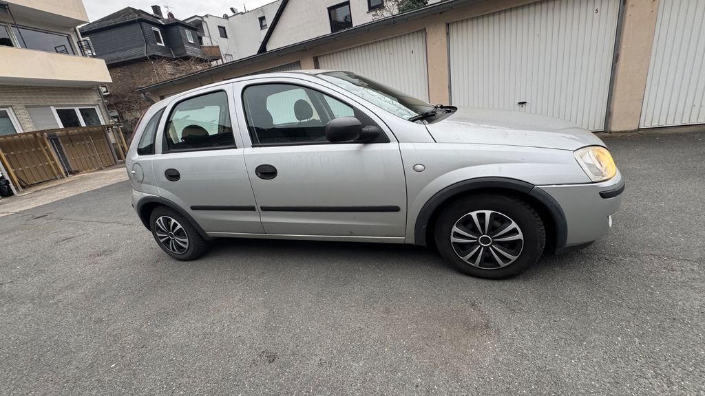 Opel Corsa 89.000 km 1.500 &euro; Frankfurt am Main 60528