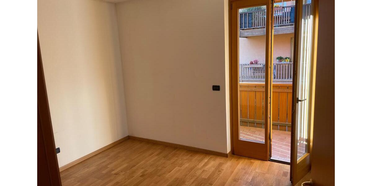 Etagenwohnung Puchheim - 4 Zimmer, 90 m&sup2;, 390.000&euro; | Angebot:26888091