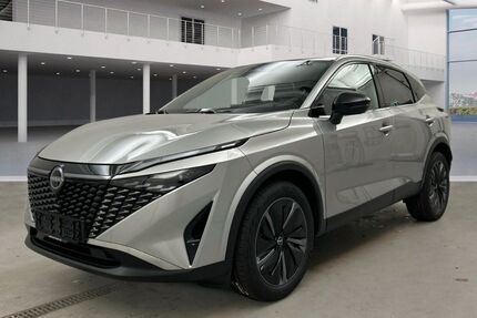 Nissan Qashqai 13.905 km 27.499 &euro; Berlin 12357