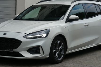Ford Focus 43.370 km 17.990 € Ehrenberg-Seiferts 36115