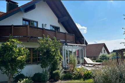 Haus zum Kaufen in Meßkirch 565.000 € 230 m² 7 zimmer