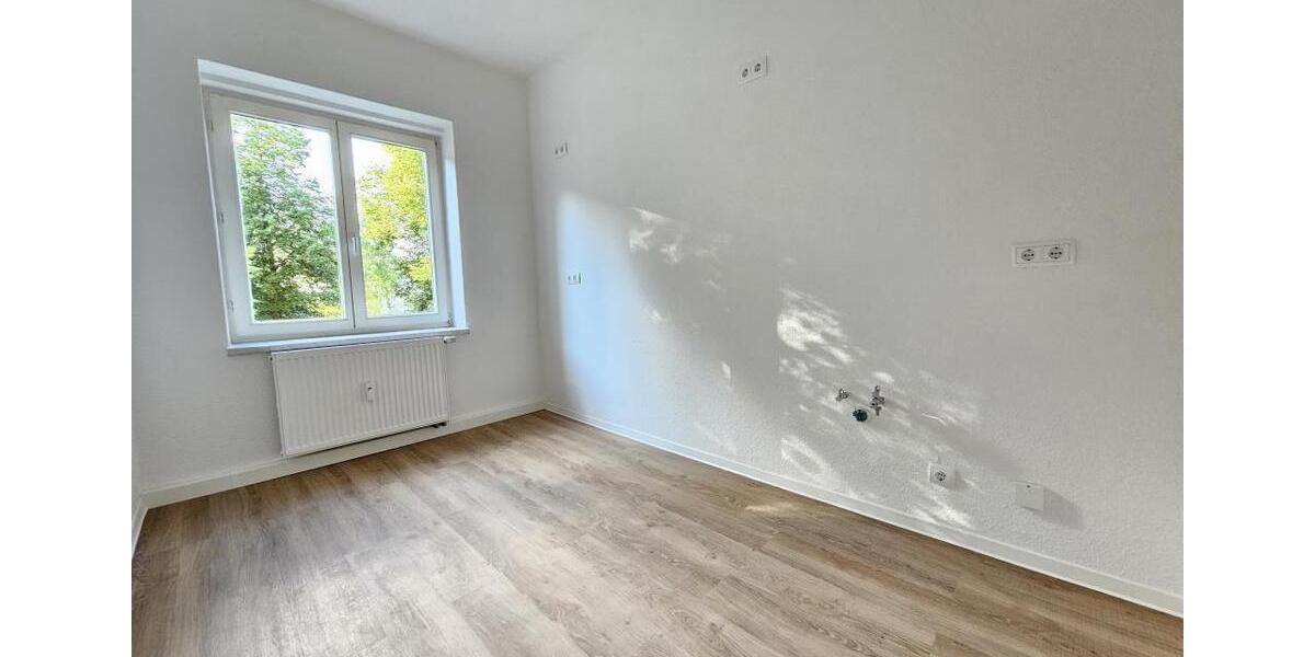 Etagenwohnung Chemnitz Ebersdorf - 5 Zimmer, 108 m&sup2;, 540&euro; | Angebot:25806304